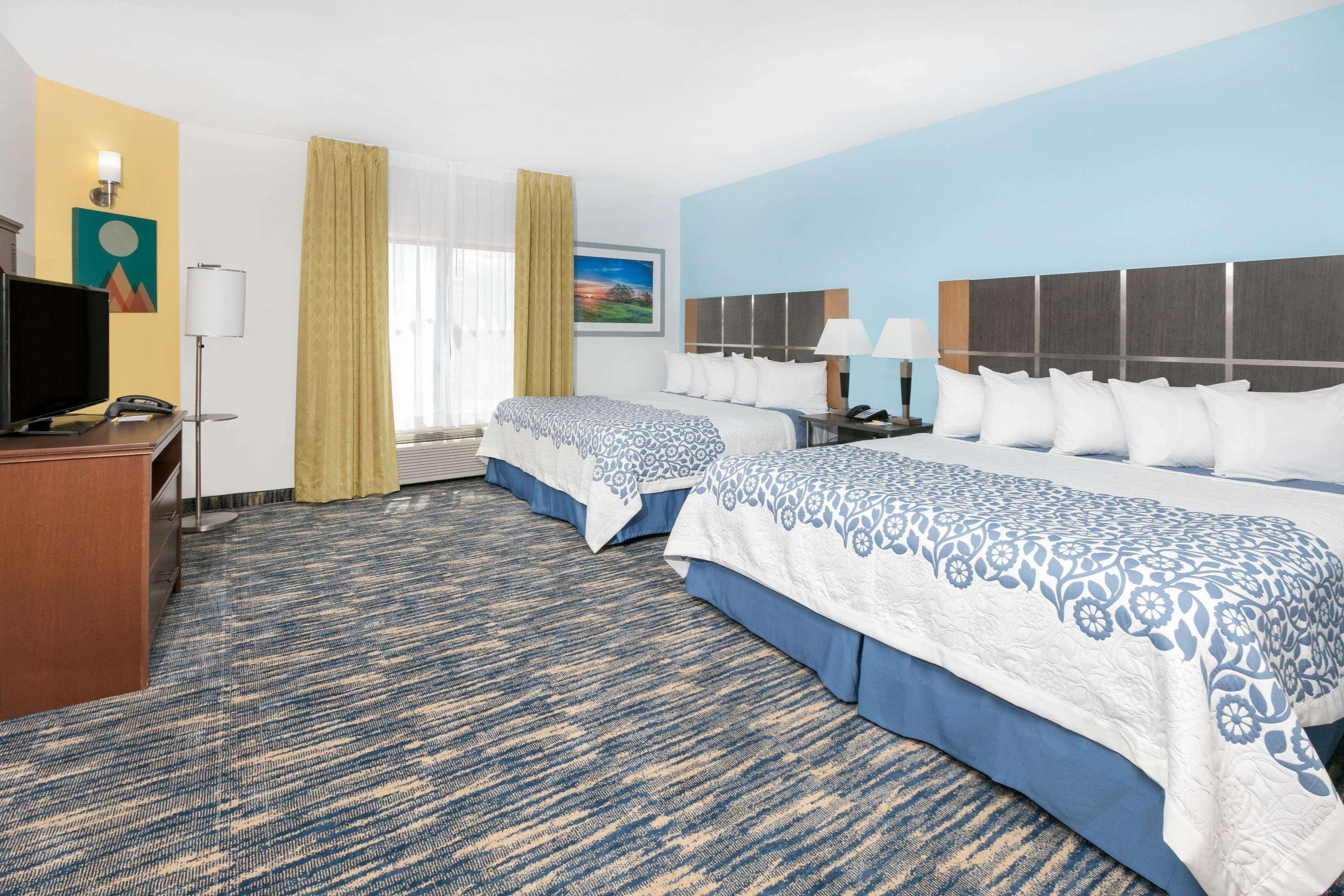 Days Inn & Suites By Wyndham Lubbock Medical Center Exteriér fotografie