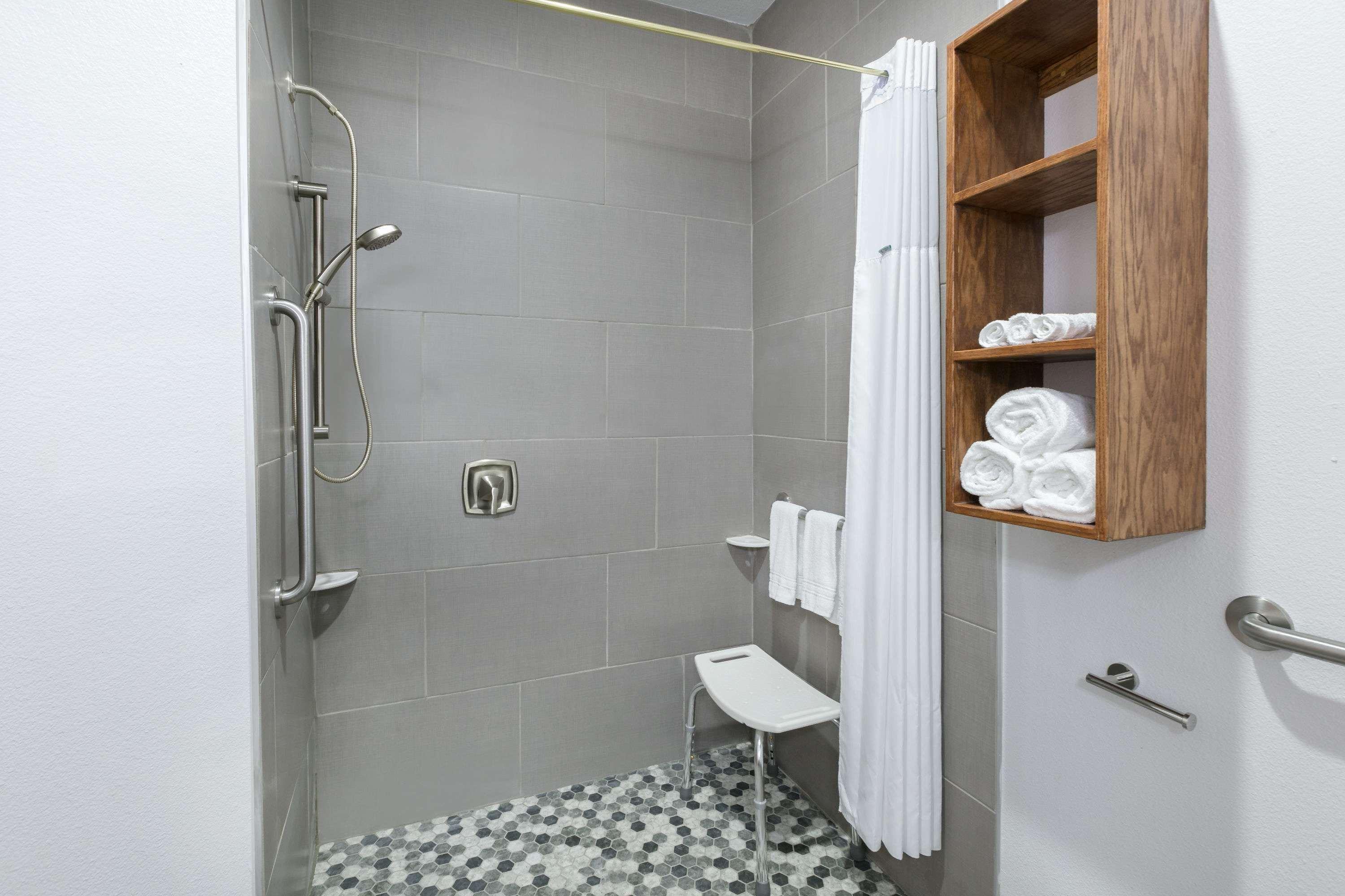 Days Inn & Suites By Wyndham Lubbock Medical Center Exteriér fotografie